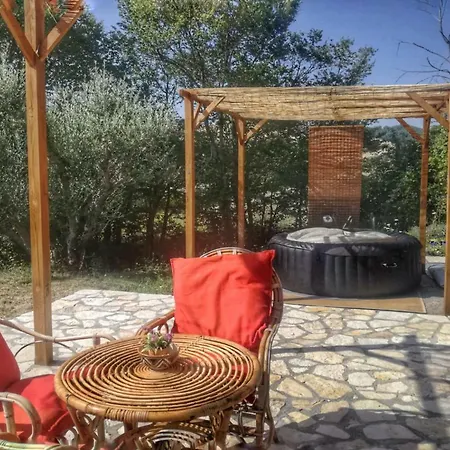 Casa Degli Ulivi By Holidayngo Villa *